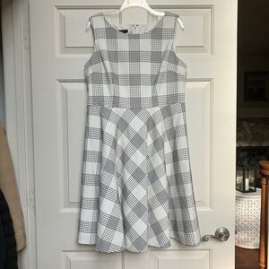 Talbots Petites Women's Dress 14P White Black Plaid Fit & Flare Sleeveless Party
